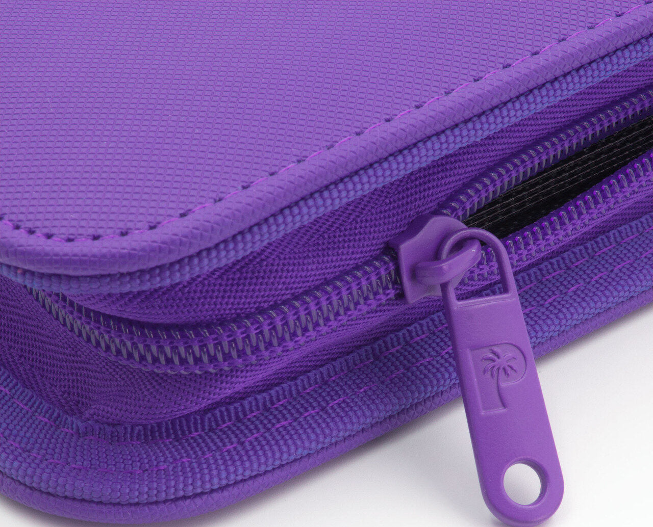 Collector's Series 9 Pocket Zip Trading Card Binder - PURPLE