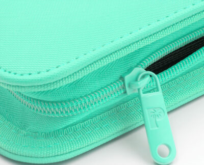 Collector's Series 9 Pocket Zip Trading Card Binder - TURQUOISE