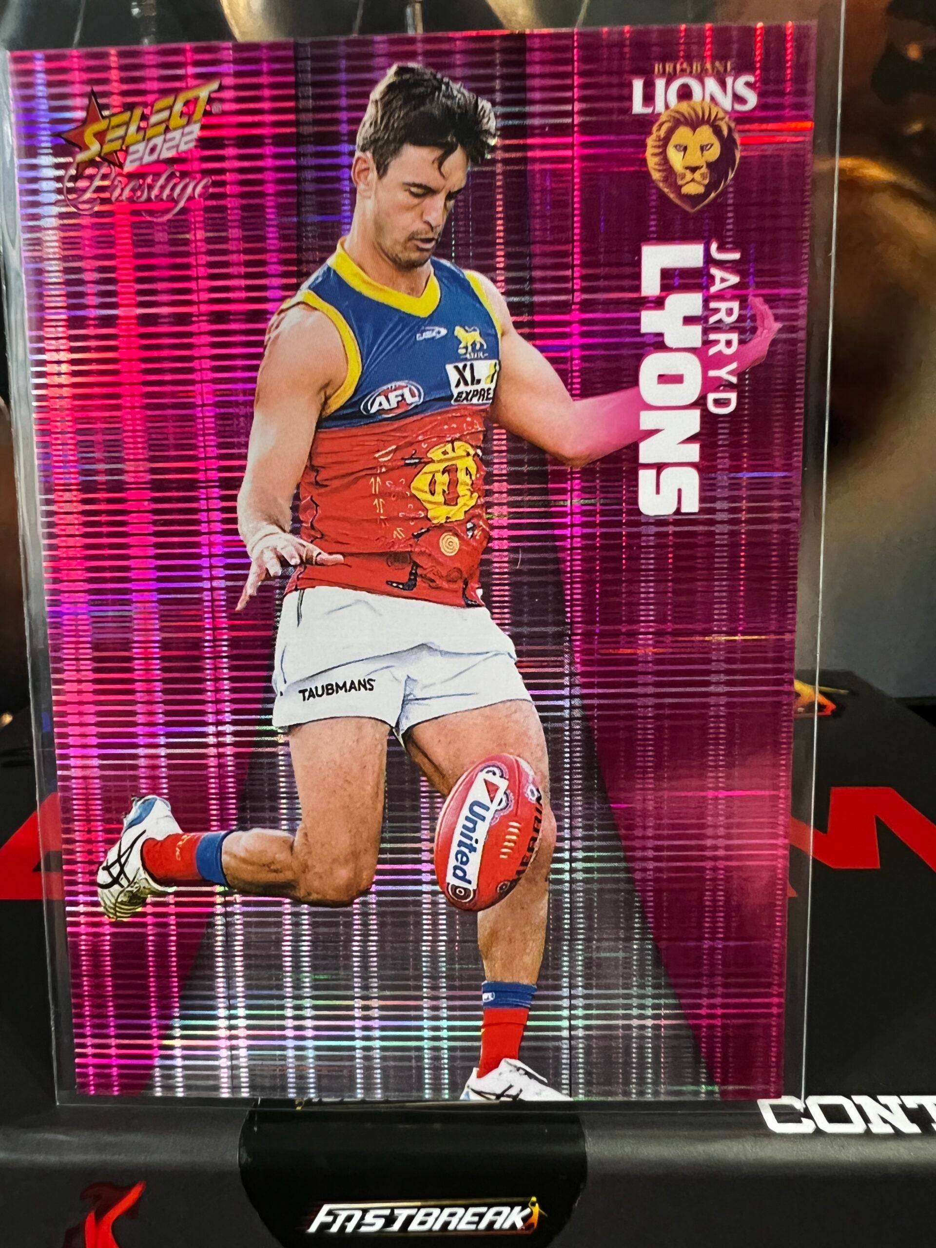 Jarryd Lyons - Brisbane - 2022 - Footy Stars Prestige - Pink Parallel - 196/325