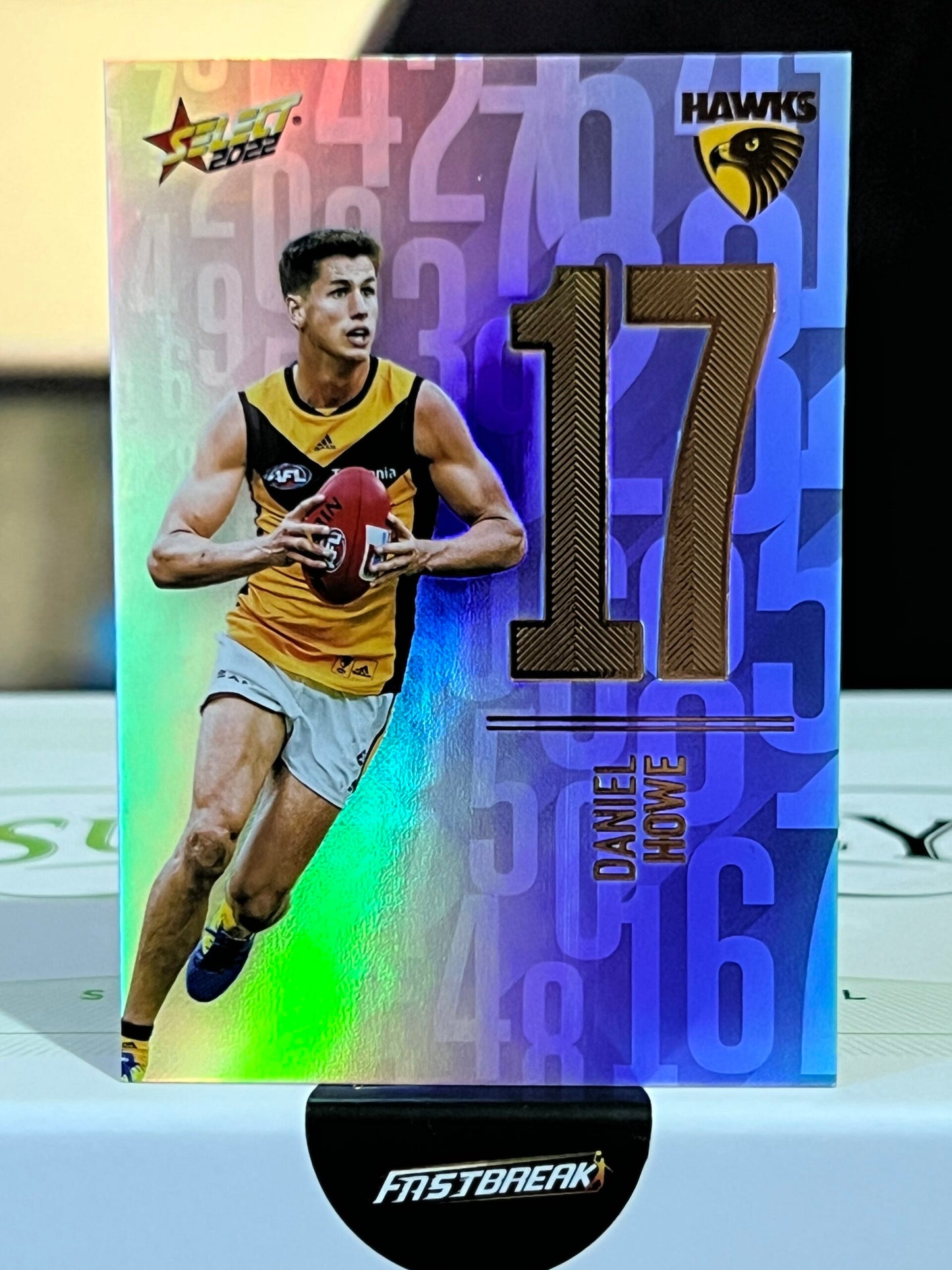 Daniel Howe - Hawthorn - 2022 - Footy Stars - Numbers Daylight - 180/190